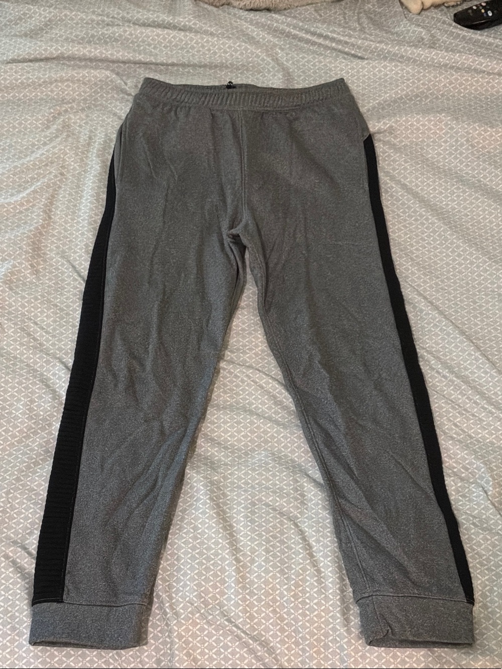 Old Navy Gray Active Jogger Pants with Black Side Panels